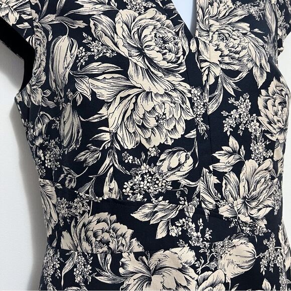 SALE!! Ann Taylor Navy Floral Sheath Dress Size 6 - Picture 7 of 10